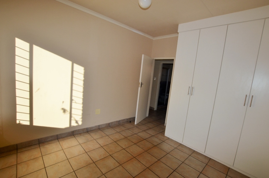 2 Bedroom Property for Sale in Vaalpark Free State